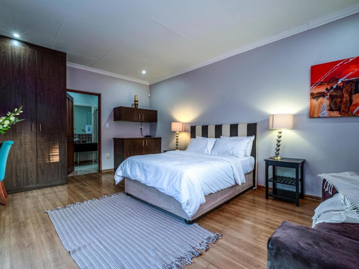 Hurlingham House Guest House Johannesburg Exteriör bild