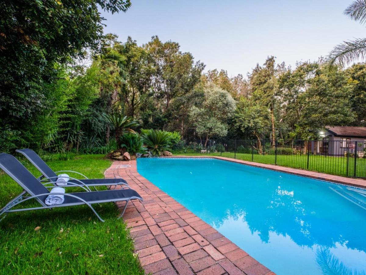 Hurlingham House Guest House Johannesburg Exteriör bild